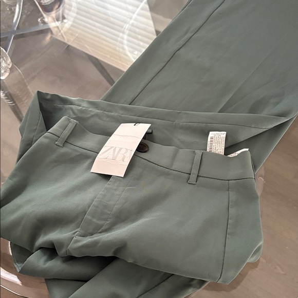 Zara Women's Olive Trousers - Picture 5 of 5